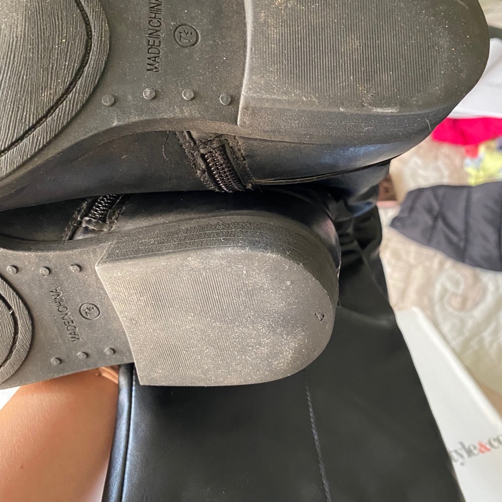 Riding Boots - Picture 3 of 9